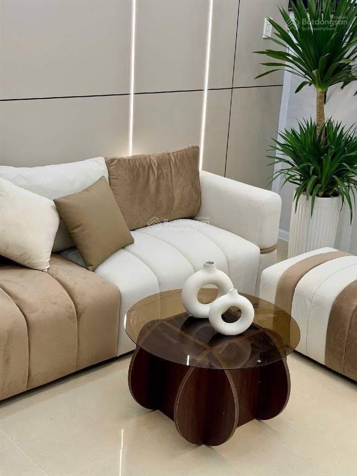 Bán nhà riêng 35m2 tại đồng nai, q10, hcm, giá 3tỷ790, hxh, không gian cực lớn