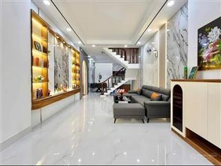 Xoay vốn bán gấp nhà hẻm xe hơi 5m đường đoàn văn bơ p15 quận 4 . giá 5 tỷ