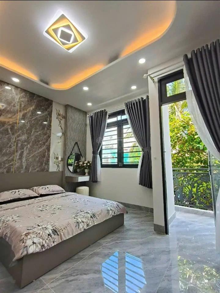 Kẹt tiền kinh doanh bán nhanh thu vốn nhà bàn cờ p3 quận 3