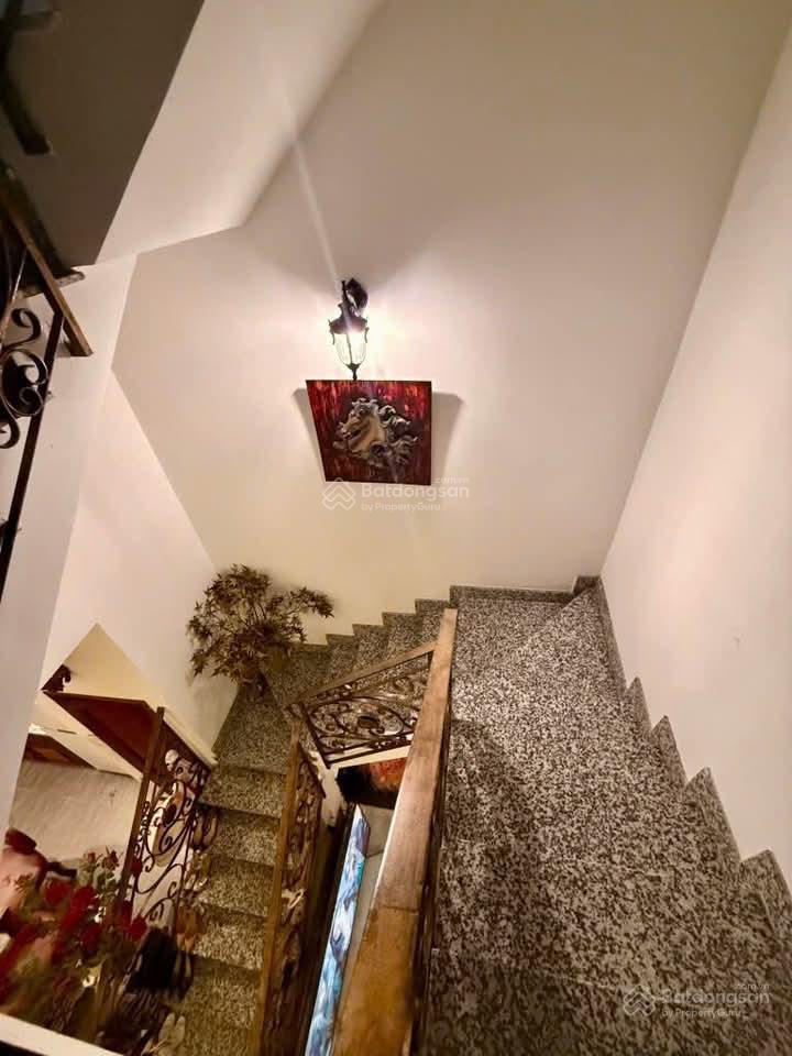 Kẹt tiền bán gấp nhà trần huy liệu, phú nhuận. giá 4,45 tỷ, dt 48m2,  như 0766 372 ***, hẻm xe hơi