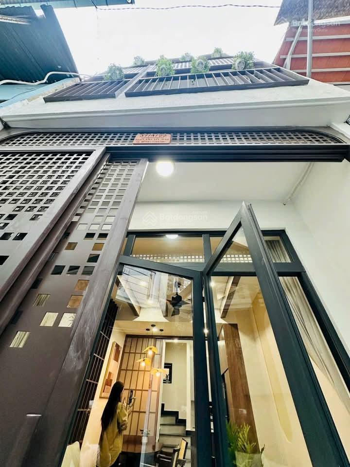 Bán gấp nhà phan văn trị, gò vấp. giá 4,15 tỷ, dt 60m2,  như 0766 372 ***, đường hẻm rộng 5m