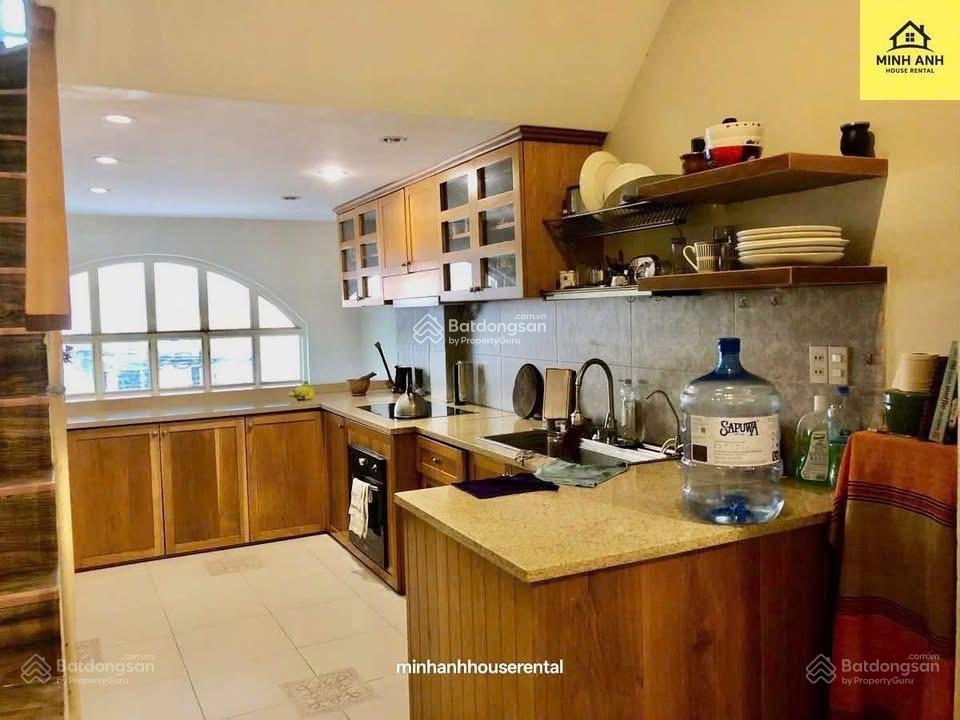 Cho thuê nhà nguyên căn tại nguyễn trọng tuyển, 23 triệu/th, 120m2, 4pn, 3wc, giá tốt