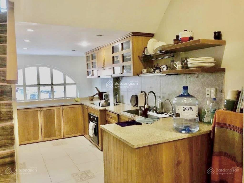 Cho thuê nhà nguyên căn tại nguyễn trọng tuyển, 23 triệu/th, 120m2, 4pn, 3wc, giá tốt