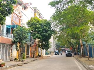 Tđc việt hưng 55m2 mt 4m vỉa hè ô tô tránh chỉ hơn 12tỷ