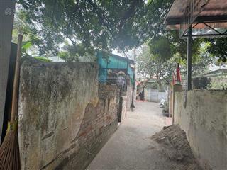 Hàng xóm nhờ 45m2 đất tổ yên hà (ngõ 455 hà huy tập)  tt yên viên chỉ 3.5 tỷ