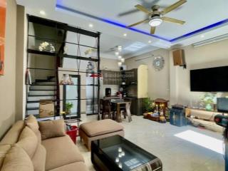 Hoa lâm ngay big c 36m 5t dân xây đẹp đối diện công viên, ô tô gần nhỉnh 6 tỷ