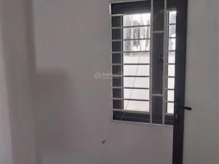 Gấp  sài đồng 32m2 4t 3pn sổ sẵn, không quy hoạch chỉ 4,55 tỷ