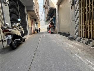 Bán nhà quận 1 hẻm ô tô 4m thông  1 căn ra hẻm ô tô tránh  gần mặt tiền  chỉ 5 tỷ nhỉnh