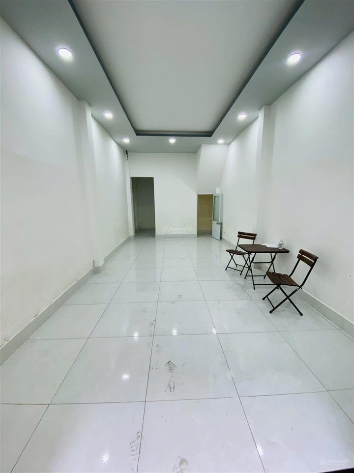 Bán nhà quận 1 hẻm ô tô 4m thông  1 căn ra hẻm ô tô tránh  gần mặt tiền  chỉ 5 tỷ nhỉnh