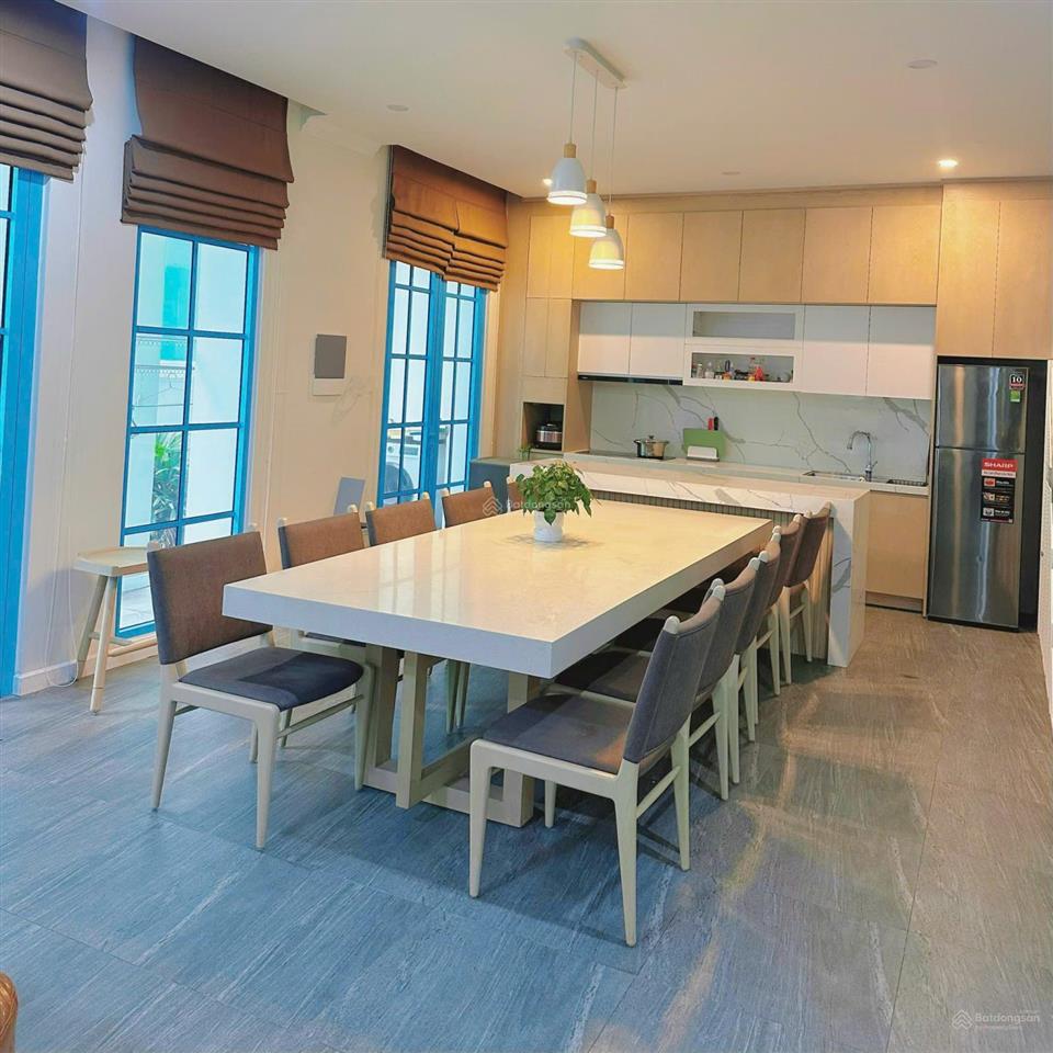 Cho thuê biệt thự feria đối diện bãi tắm bãi cháy, dòng tiền hàng tháng lên tới 150tr/tháng