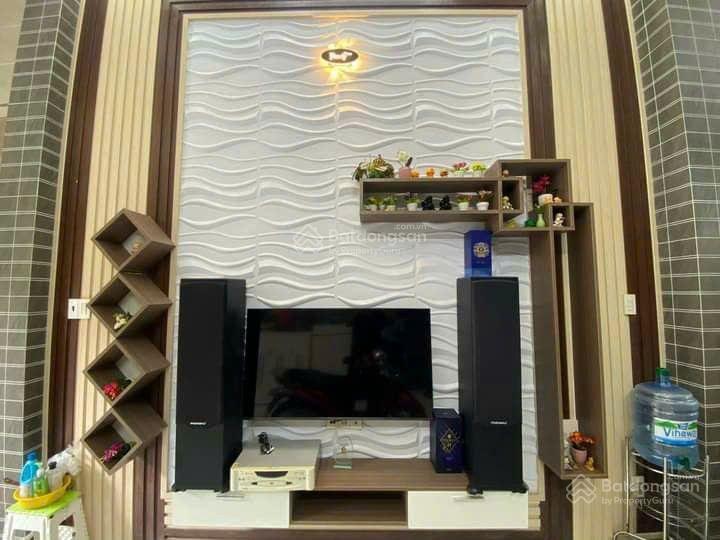 Bán nhà phạm văn chí p.7, quận 6 giá bán 3 tỷ 950 triệu (tl) diện tích 3m x 11m