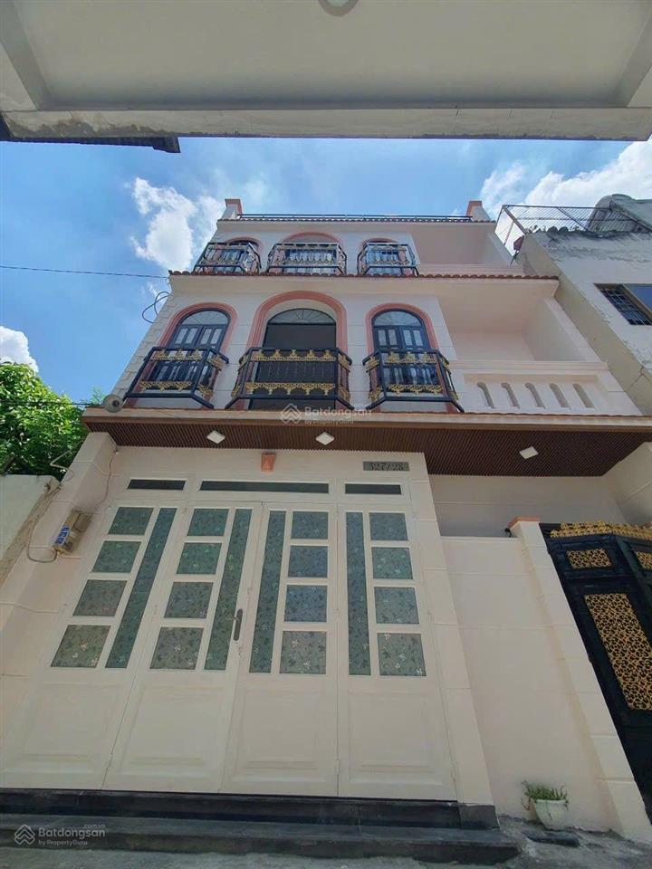 Siêu phẩm lên sóng lãnh binh thăng 3 tỷ 600 q11 1t 2l sân thượng siêu hiếm