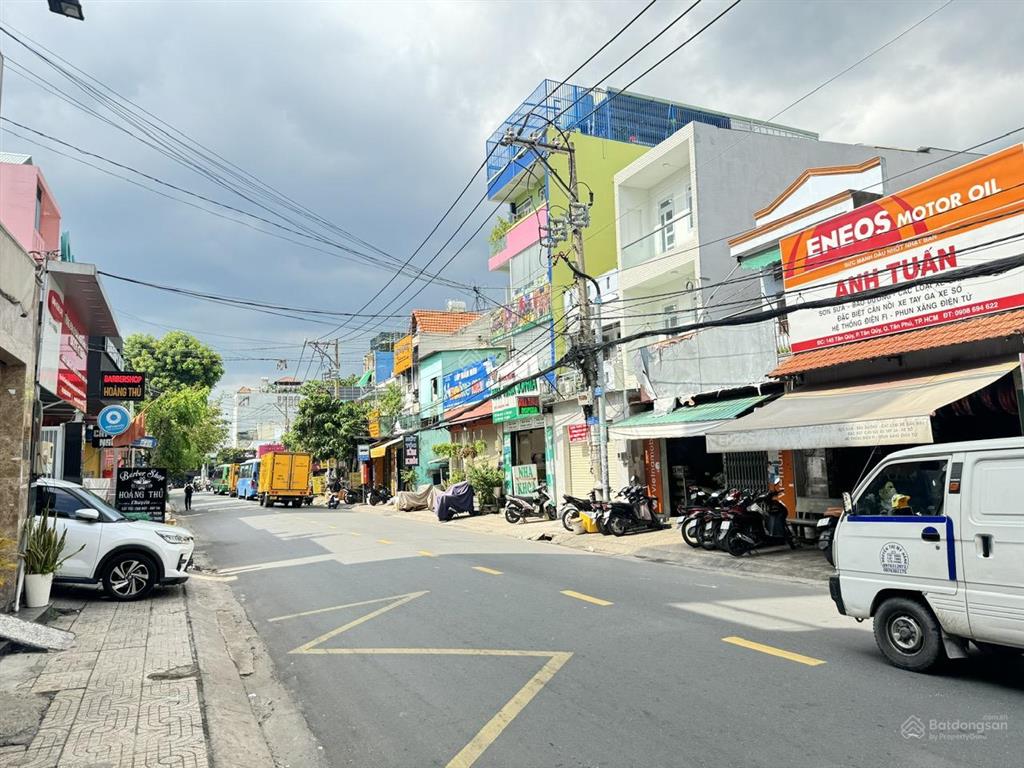 Mtkd sầm uất tân quý ngang lớn 5x19m=90m2. giá nhỉnh 13 tỷ