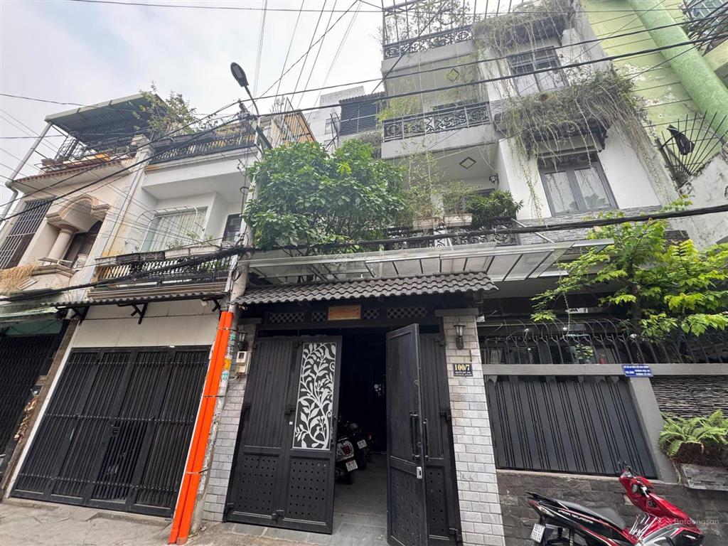 Biệt thự hẻm nhựa khu vip tân sơn nhì. dt 8x13m. giá 13.8 tỷ