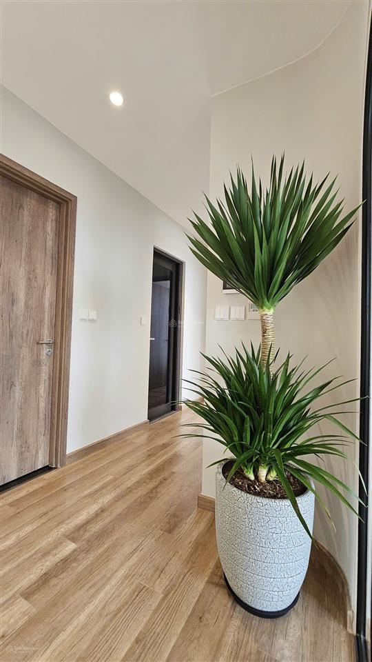 Căn hộ 3pn landmark view hồ thiên nga giá 10,8 tỷ