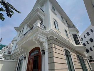 Bán gấp biệt thự 340m2  đường 66 thảo điền(3 tầng) thuê 100 triệu/tháng giá tốt 58 tỷ