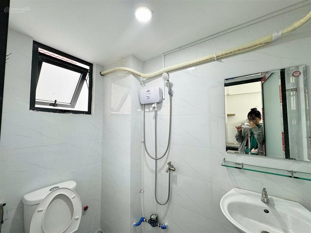 Sắp trống phòng ban công full nội thất ngay trần não, pet friendly