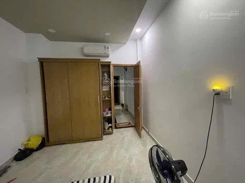 Cuối năm cần tiền bán gấp bán nhà dt 40m2, hxh đường nguyễn bỉnh khiêm, p. bến nghé, q. 1 shr