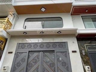 Bán nhà tặng nội thất nguyễn trãi p14 q5 giá dưới 5ty dt 62.5m2, đang cho thuê 18tr/tháng. sổ sẵn