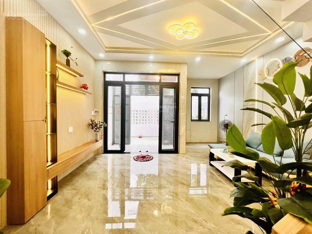 Bán gấp nhà 2 lầu ở đường 182, phường tăng nhơn phú a, quận 9 tặng nội thất cơ bản. giá 2tỷ250 tl