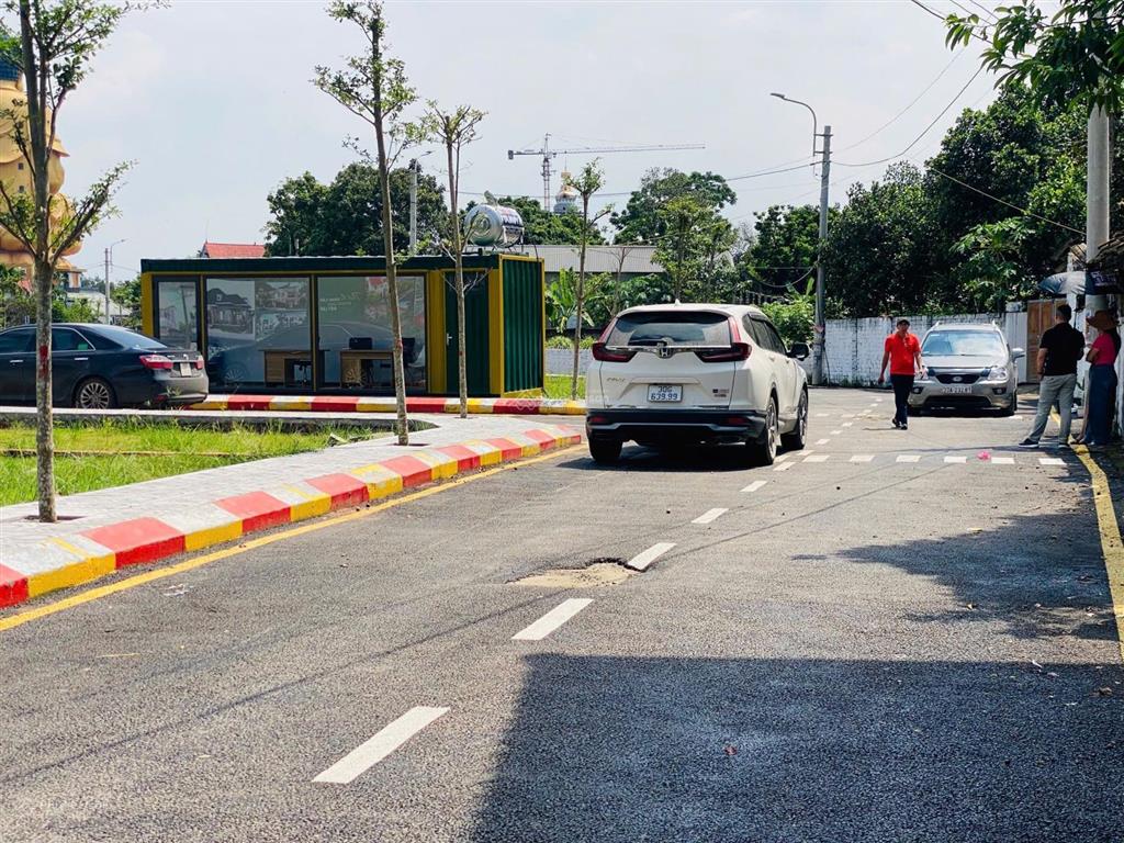 Cắt lỗ 500tr  bán nhanh lô đất 100m2 tại hòa lạc  giá chỉ 2.5 tỷ