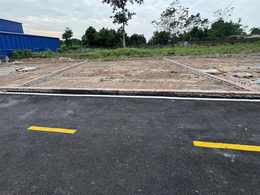 Siêu phẩm đất vai réo 100m2 full thổ cư, giá chỉ hơn 2 tỷ