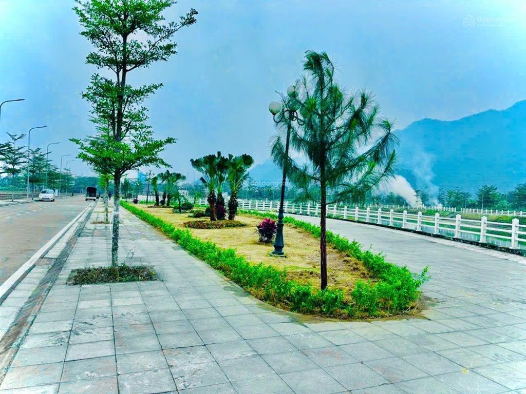 Bán shophouse cực chất tại yên thủy eco valley, 3,6 tỷ, 140m2