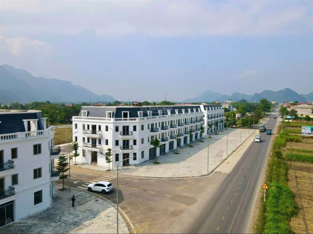 Bán shophouse cực chất tại yên thủy eco valley, 3,6 tỷ, 140m2