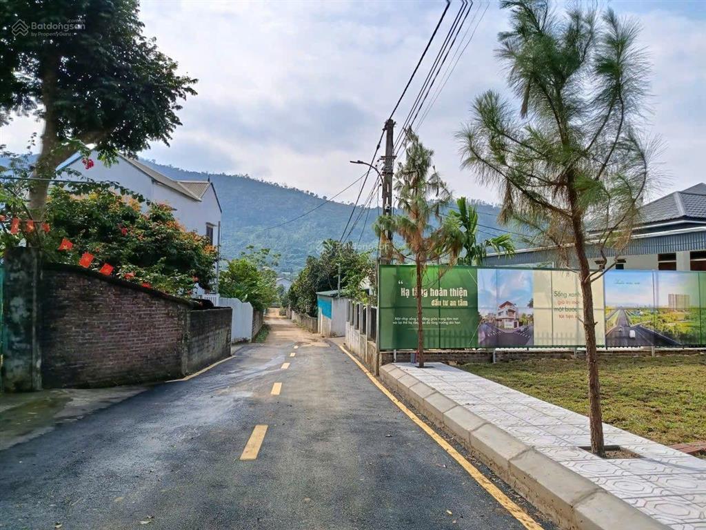 Chính chủ bán đất đồng trạng  cổ đông giá chỉ nhỉnh 2 tỷ  đất full thổ cư, sẵn sổ sang tên nhanh