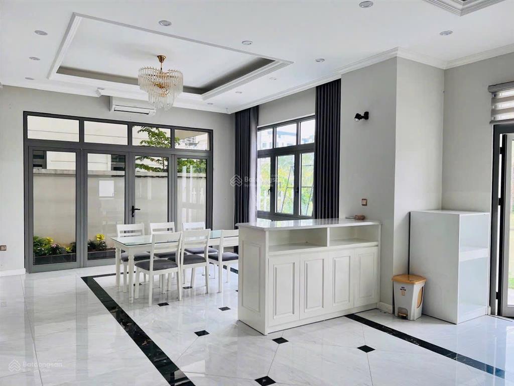 Cho thuê biệt thự song lập vinhomes riverside, 161m2 giá tốt nhất thị trường chỉ từ 30tr