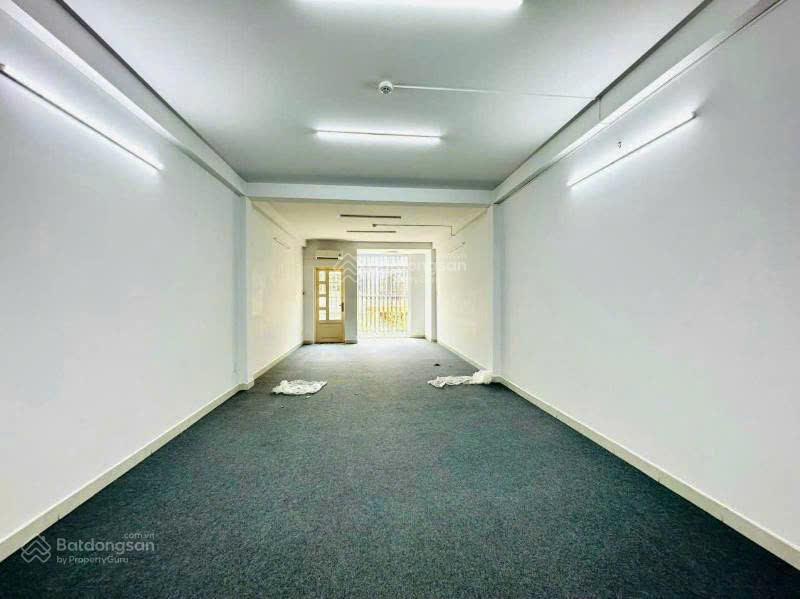 Bán mt đinh tiên hoàng, đk, q1. dt 7x22m, lửng, 4 tầng, hđt 100tr/th 35 tỷ.  0932 071 *** vũ duy