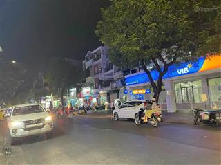 Siêu vị trí mt trần quang khải, tân định, quận 1. dt 4,5x18, 5 tầng, bán 30 tỷ. ngay hai bà trưng