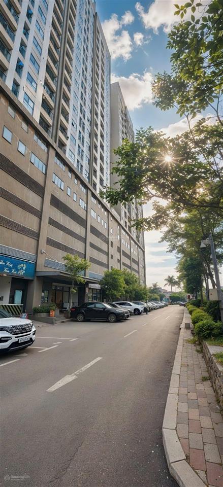 Bán sàn văn phòng tại tây hồ, 45 triệu / m2, 1000m2, giá siêu hời trên thị trường