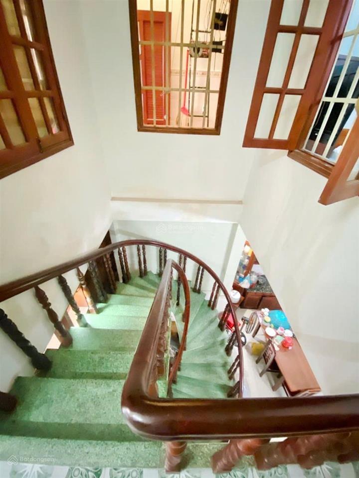 Ngay emart gò vấp  phan huy ích  52.5m  ngang 5.6m  2 tầng  btct  hoàn công nhỉnh 5 tỷ.