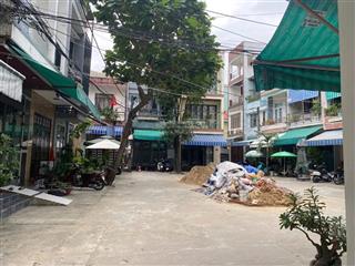 Bán nhà 3 tầng cạnh cầu rồng đà nẵng, phố vip , giá chỉ 3 tỷ, diện tích sử dụng 54m2 , ô tô đỗ cửa