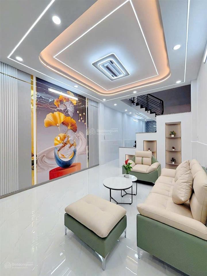 Bán nhà phạm thế hiển, p4, q8 4x15m, sổ riêng 4 phòng ngủ hẻm xe hơi, thương lượng mạnh