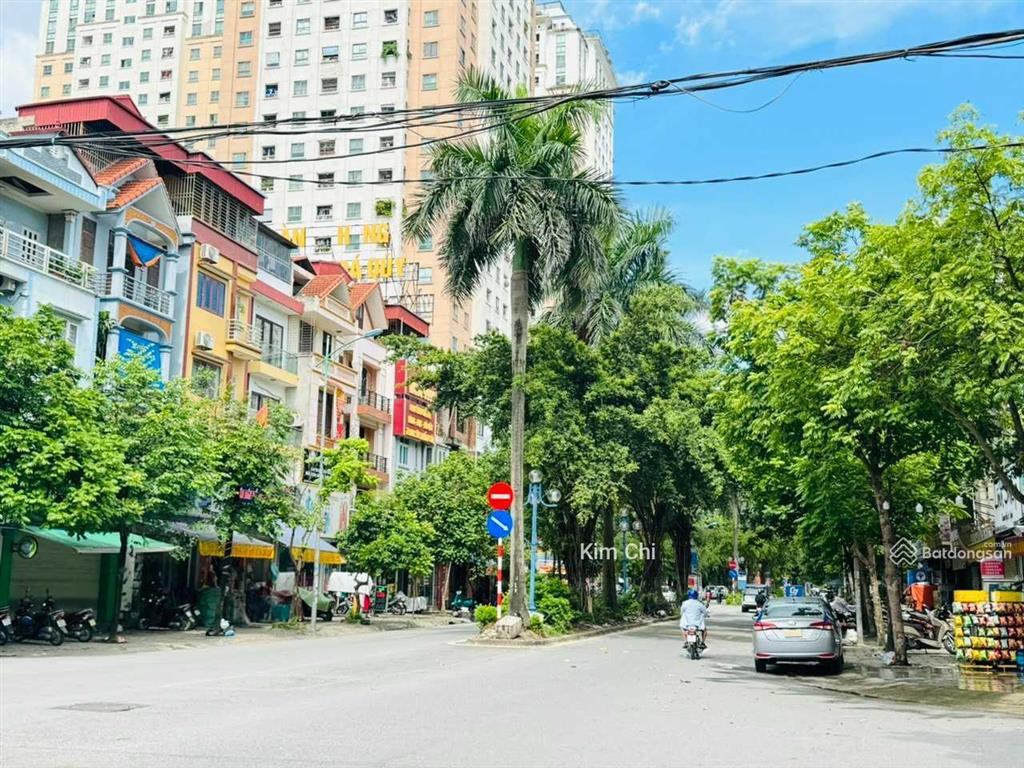 Bán nhà liền kề xa la hà đông, trục chính 24m kinh doanh sầm uất, giá đầu tư