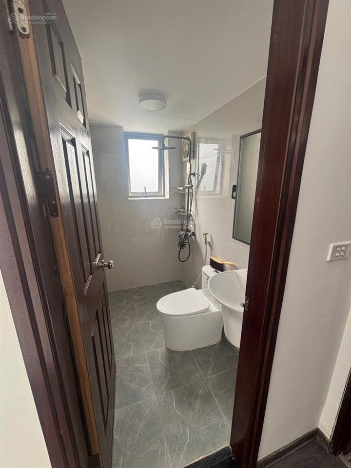 Chủ nhà cần bán gấp ch 3n2w vov mễ trì full nội thất sổ đỏ pháp lý rõ ràng giá đẹp