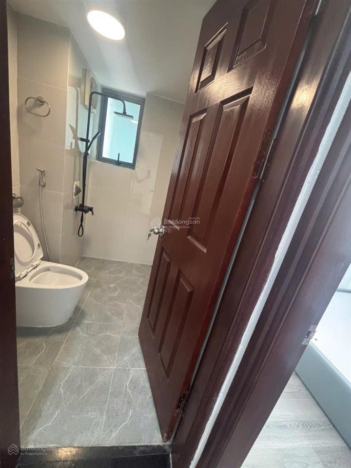 Chủ nhà cần bán gấp ch 3n2w vov mễ trì full nội thất sổ đỏ pháp lý rõ ràng giá đẹp