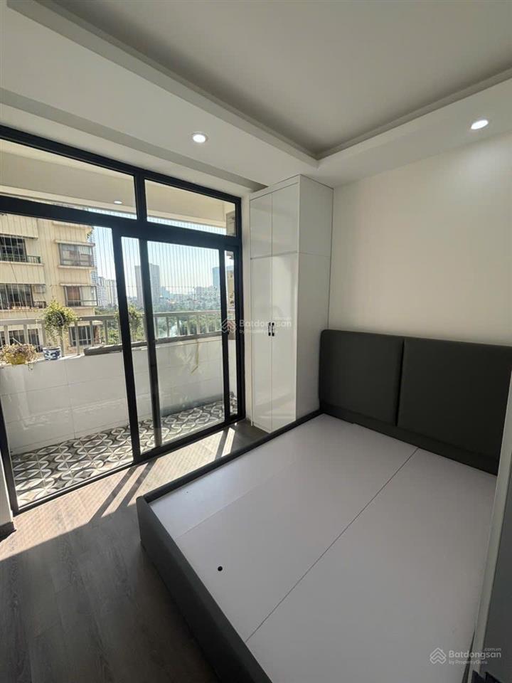 Chủ nhà cần bán gấp ch 3n2w vov mễ trì full nội thất sổ đỏ pháp lý rõ ràng giá đẹp