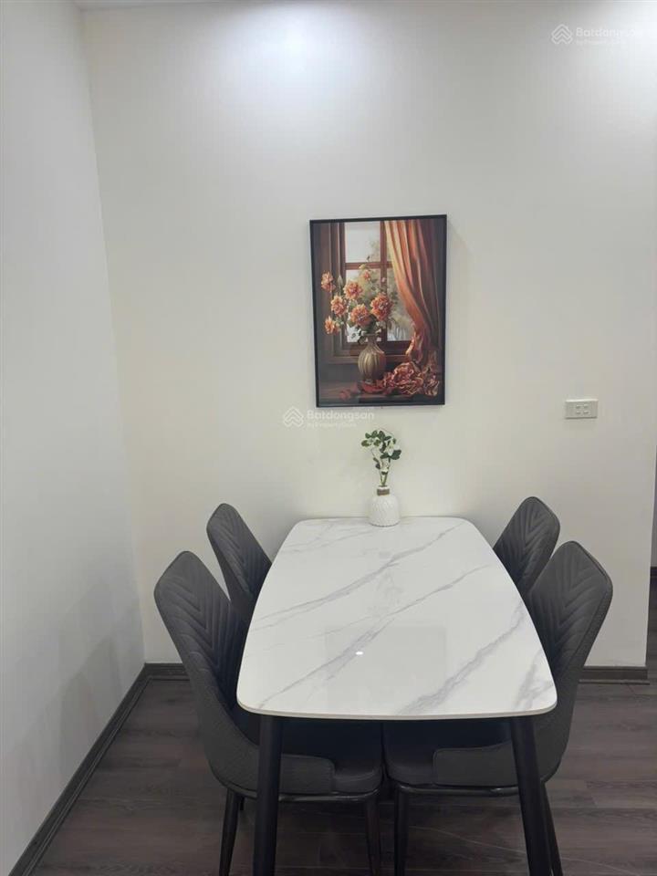 Chủ nhà cần bán gấp ch 3n2w vov mễ trì full nội thất sổ đỏ pháp lý rõ ràng giá đẹp