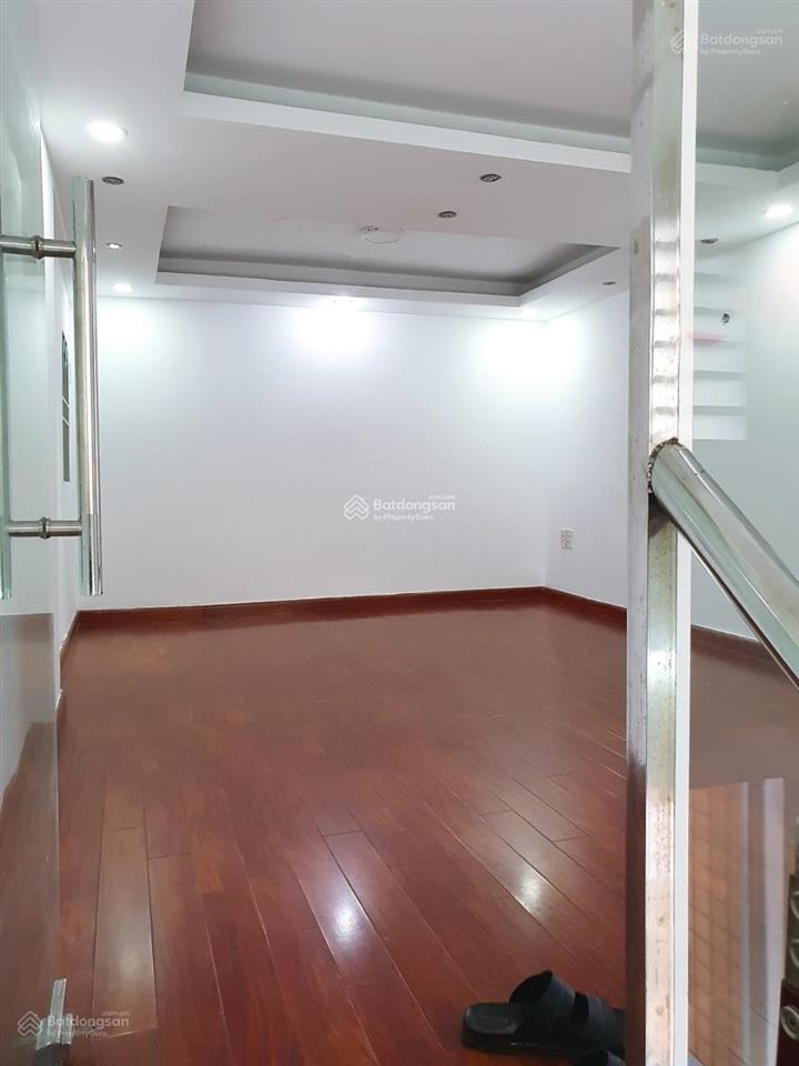 Bán cc 2pn 2wc, 82m2 tại nguyễn kiệm, phường 9, phú nhuận, 4,5 tỷ