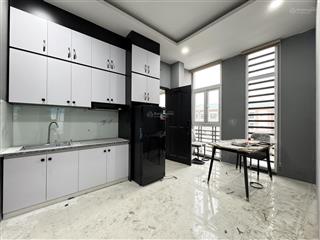 Cho thuê căn hộ 2pn bancol full nội thất cao cấp máy giặt riêng  ngay đầm sen  tân phú