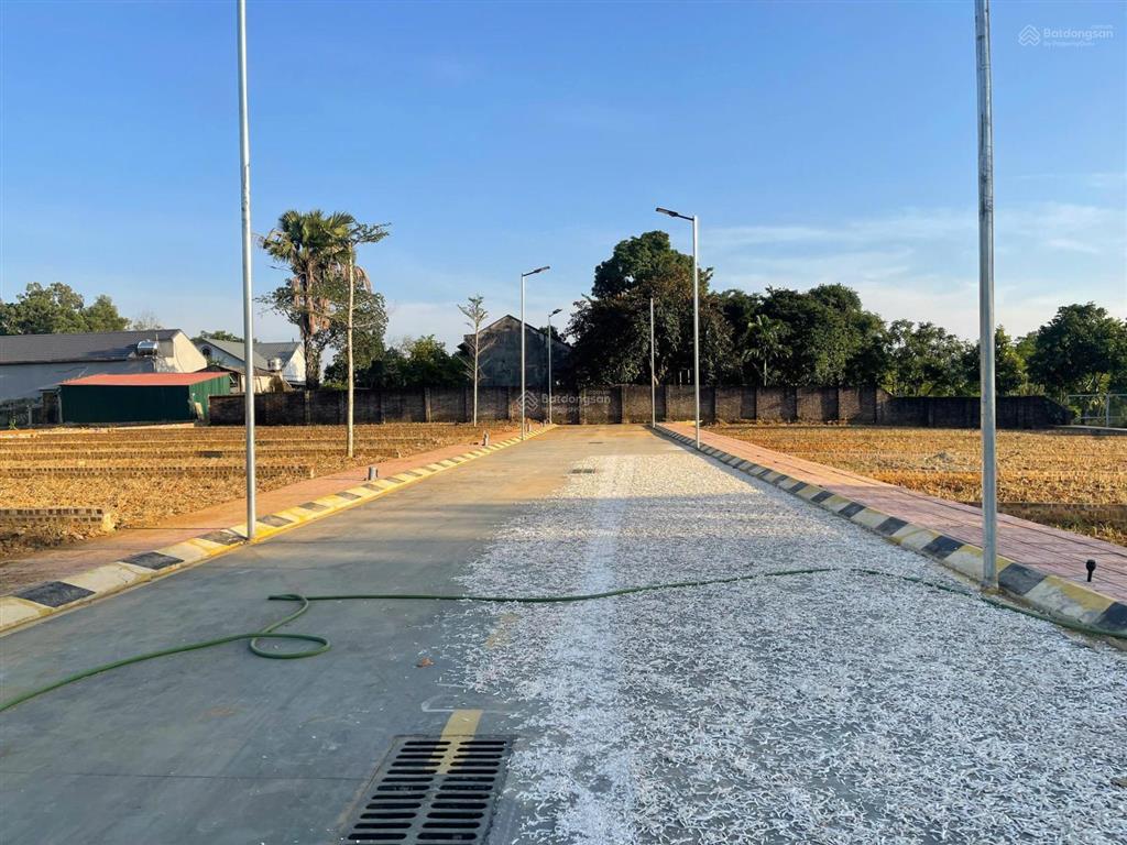 Em chính chủ bán nhanh chỉ từ 2 tỷ/lô đất nền hoà lạc full thổ cư gần các đại học lớn fpt, đh qghn