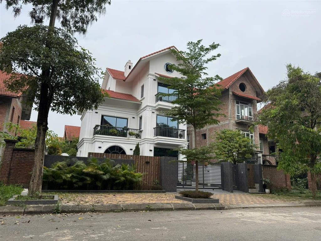 Lô góc 6xtr/m2 chính chủ bt view công viên đẹp long việt  kđt quang minh  ml  hn, 0815 143 ***