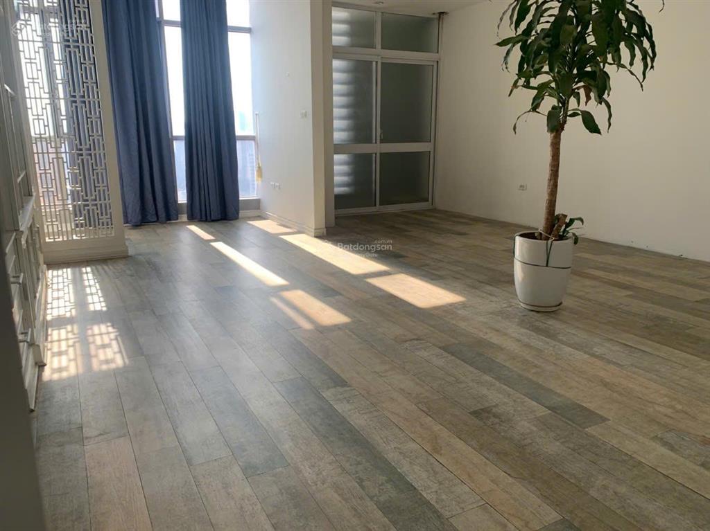 Cho thuê ch euro window trần duy hưng 74m, 2 ngủ , full đồ . giá 16 triệu. 0911 614 ***