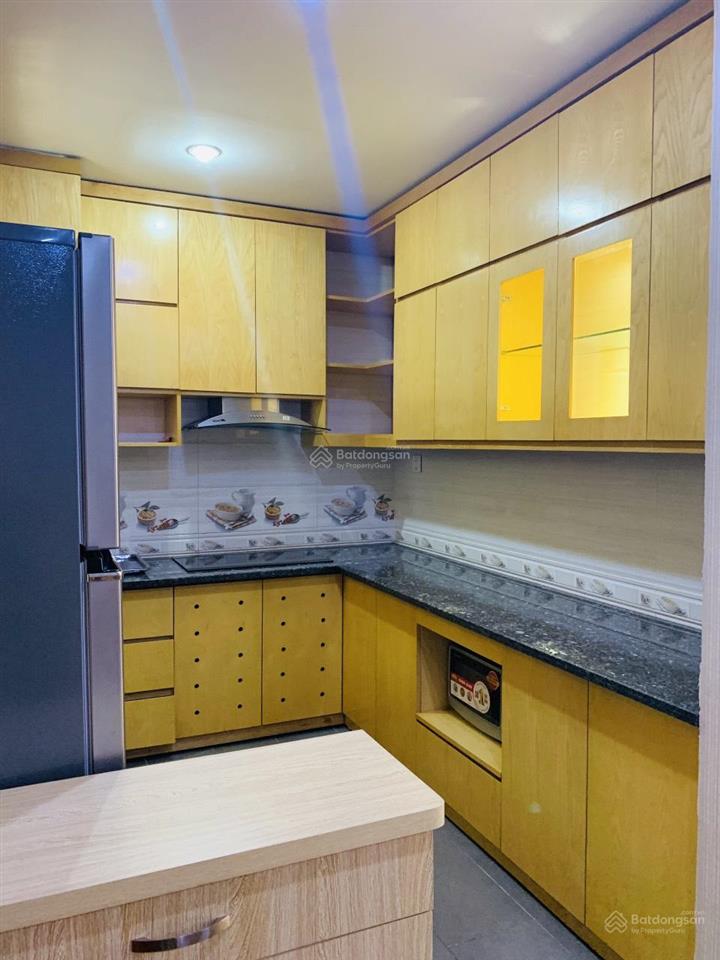 Cho thuê ch star city lê văn lương 153m2, 3 ngủ full đồ đẹp, giá 25t, có slot oto.  0911 614 ***