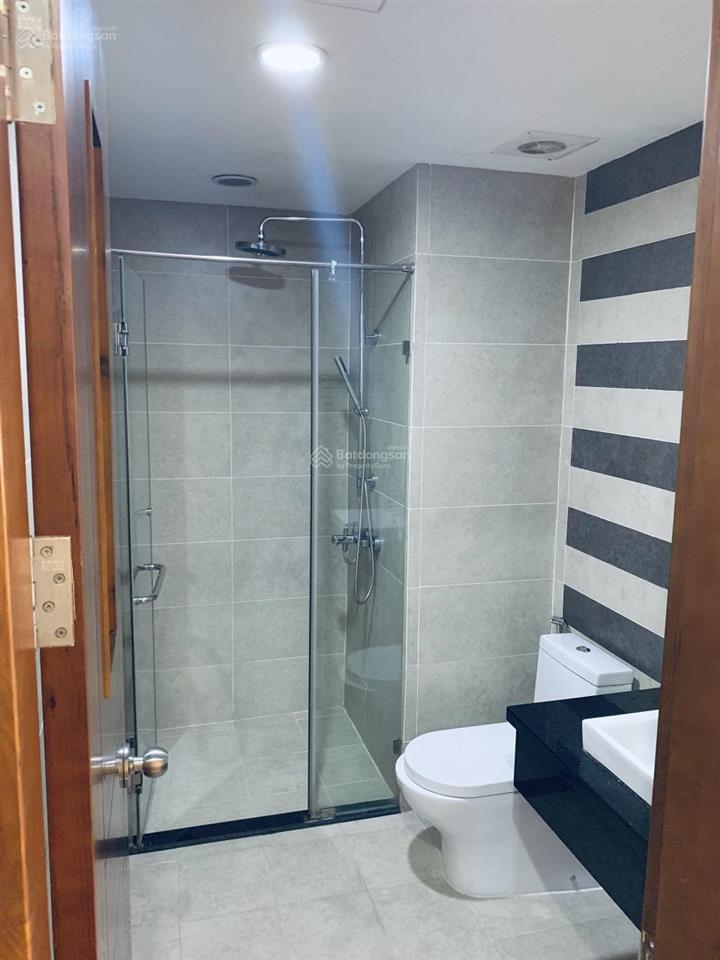 Cho thuê ch star city lê văn lương 153m2, 3 ngủ full đồ đẹp, giá 25t, có slot oto.  0911 614 ***