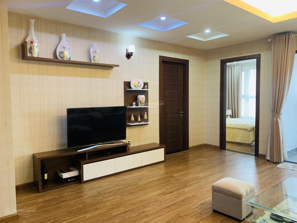Cho thuê ch star city lê văn lương 153m2, 3 ngủ full đồ đẹp, giá 25t, có slot oto.  0911 614 ***