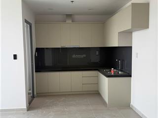 Bán 2pn 2wc căn góc 75m2, sổ hồng, nhà mới 100%, view về sân vận động gò đậu, hướng nam, block b